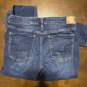 American Eagle Next Level Stretch Distressed Skinny Jeans Size 12 LIKE NEW #119